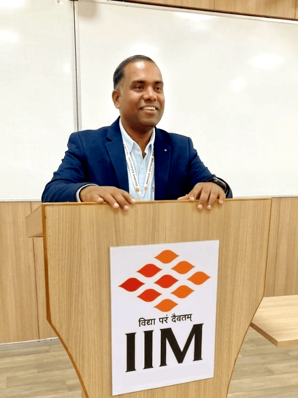 Hemsundar Jogi Trainer